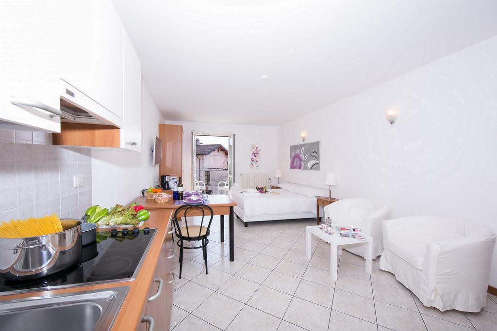 Residence Riva Del Lario Gravedona Εξωτερικό φωτογραφία