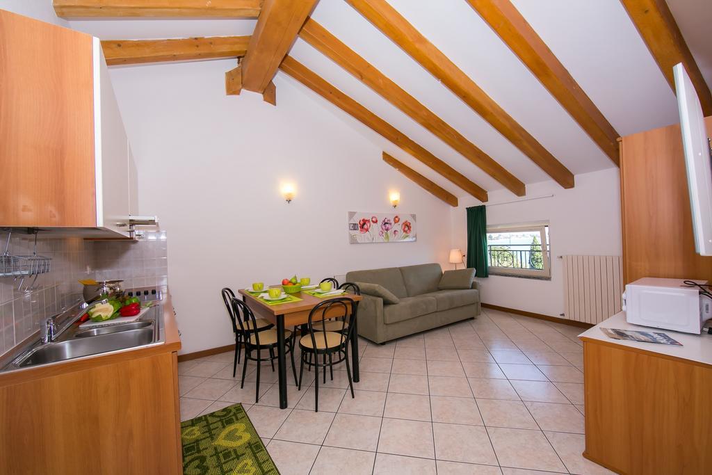 Residence Riva Del Lario Gravedona Εξωτερικό φωτογραφία