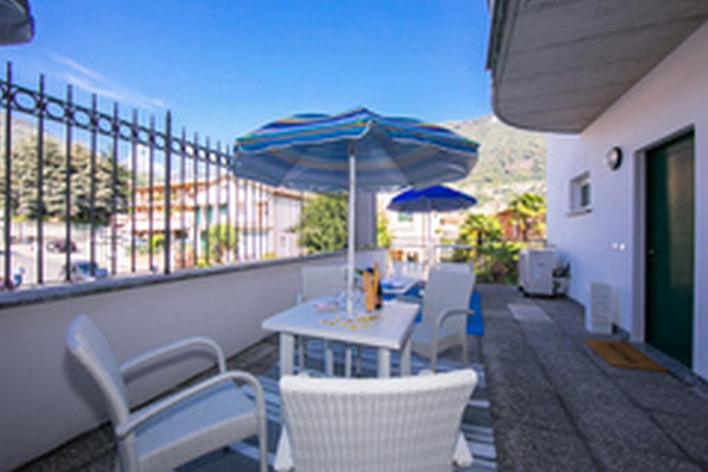 Residence Riva Del Lario Gravedona Εξωτερικό φωτογραφία
