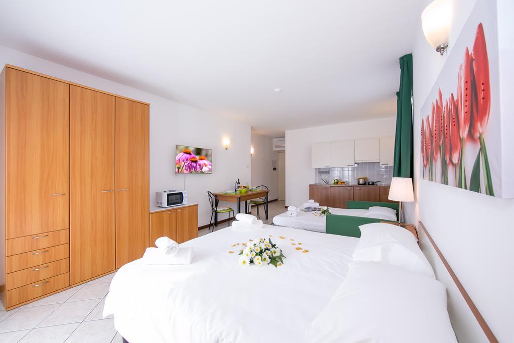 Residence Riva Del Lario Gravedona Εξωτερικό φωτογραφία